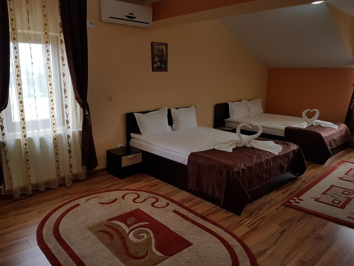Motel Imperial Roman Esterno foto